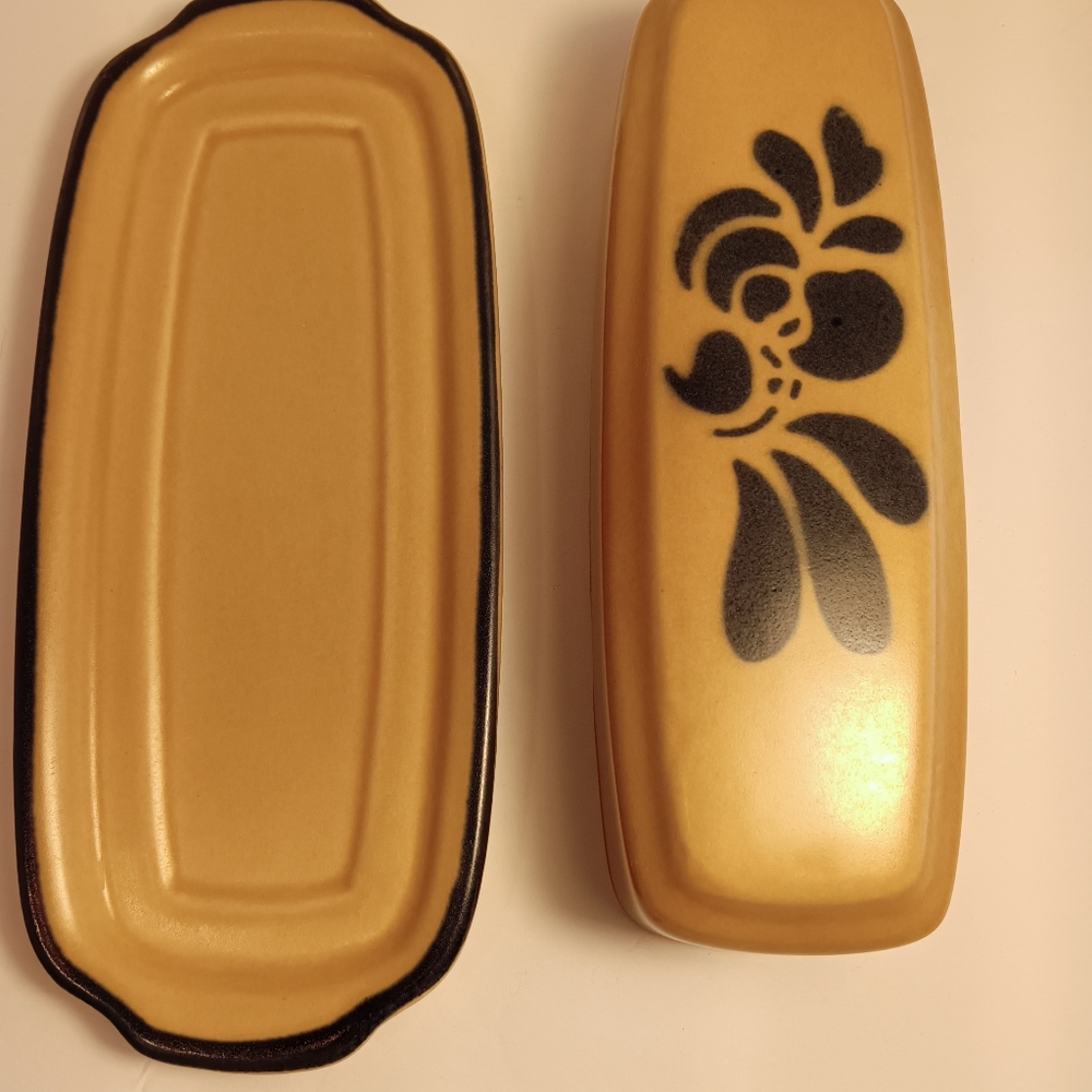 Pfaltzgraff vintage butter dish